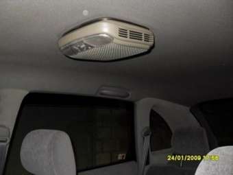 2001 Toyota Nadia Photos