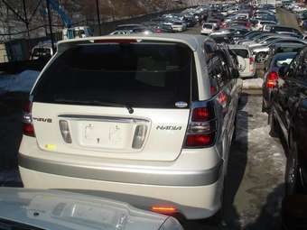 2001 Toyota Nadia Pictures