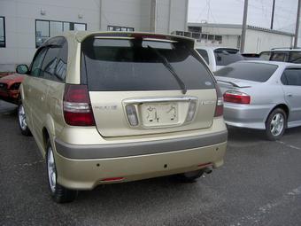 2002 Toyota Nadia