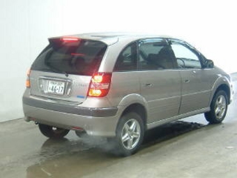 2002 Toyota Nadia
