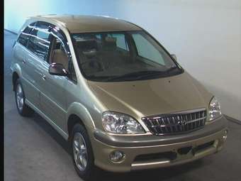 2002 Toyota Nadia