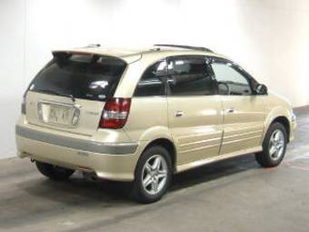 2002 Toyota Nadia Photos