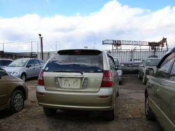 2002 Toyota Nadia Photos