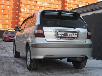 2002 Toyota Nadia Photos