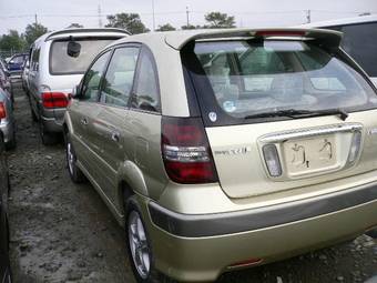 2002 Toyota Nadia Images