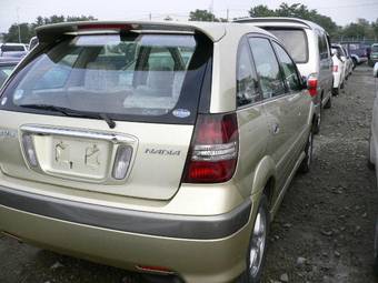 2002 Toyota Nadia Pictures