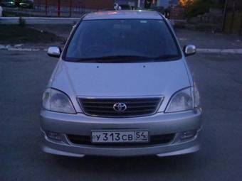 2002 Toyota Nadia Photos