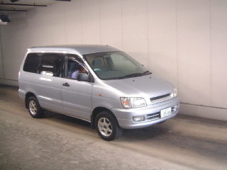 1997 Toyota Noah Pictures