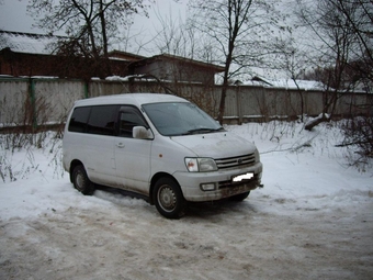 1998 Toyota Noah