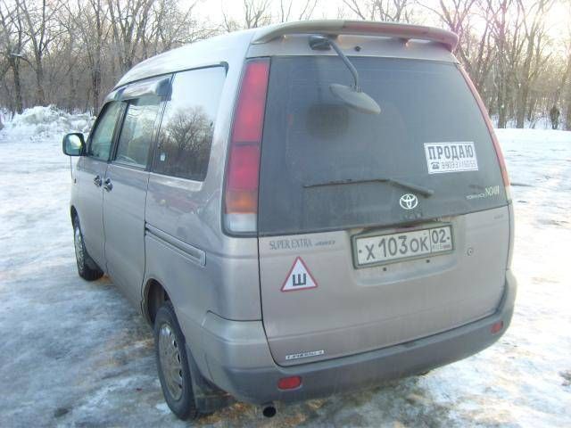 1998 Toyota Noah