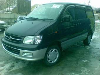 1999 Toyota Noah