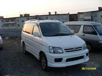 1999 Toyota Noah