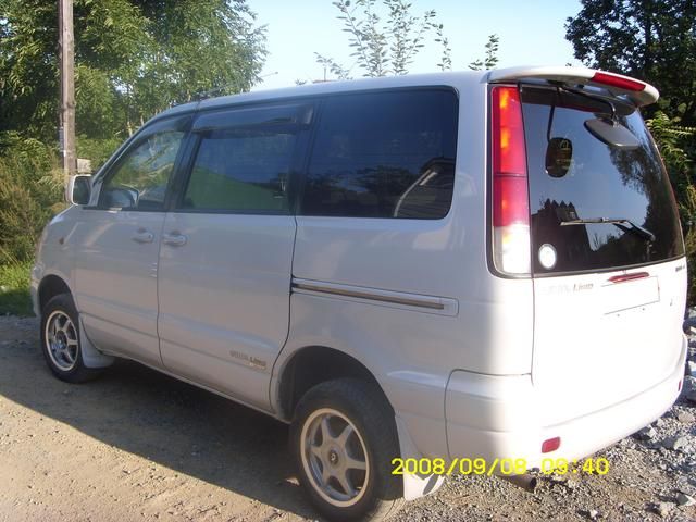 1999 Toyota Noah