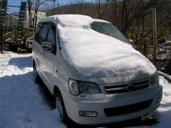 1999 Toyota Noah