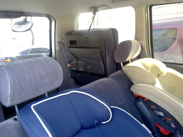 2002 Toyota Noah