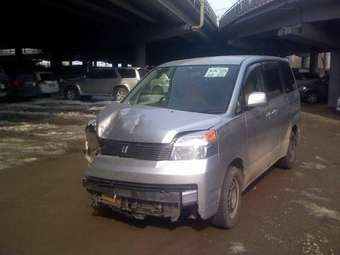 2002 Toyota Noah