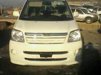 2002 Toyota Noah