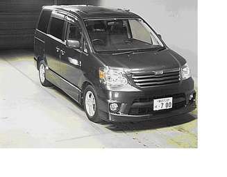 2002 Toyota Noah