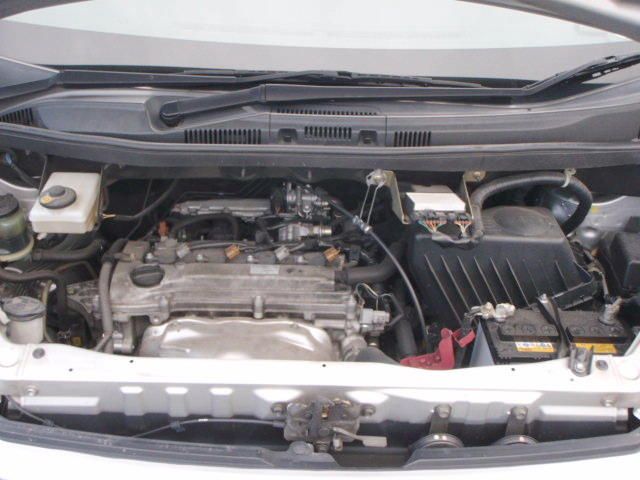 2002 Toyota Noah