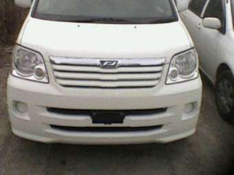 2002 Toyota Noah Wallpapers
