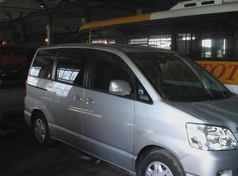 2002 Toyota Noah Pictures