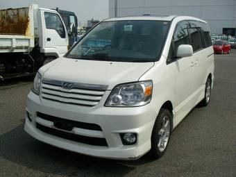 2002 Toyota Noah For Sale