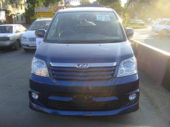 2002 Toyota Noah For Sale