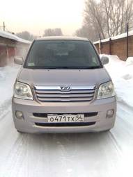 2002 Toyota Noah Pictures