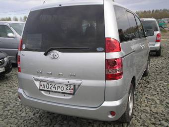 2002 Toyota Noah For Sale