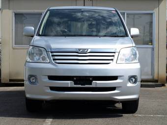 2002 Toyota Noah For Sale