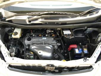 2002 Toyota Noah Pictures