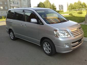 2002 Toyota Noah For Sale