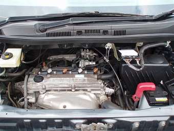 2003 Toyota Noah Pics