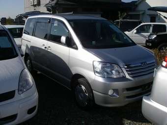 2003 Toyota Noah For Sale