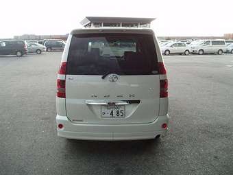 2003 Toyota Noah For Sale