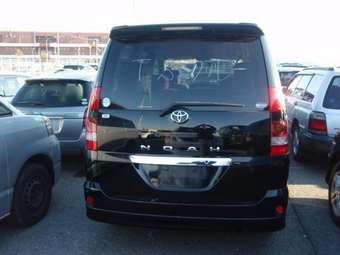 2003 Toyota Noah For Sale