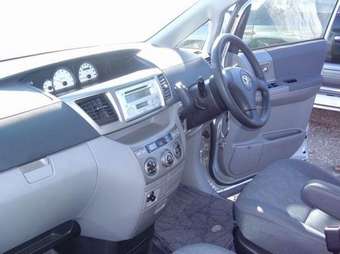 2003 Toyota Noah For Sale