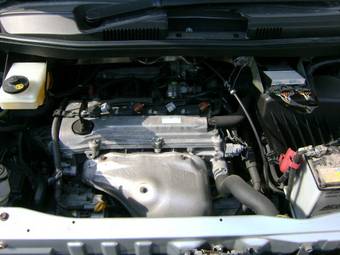 2003 Toyota Noah Photos