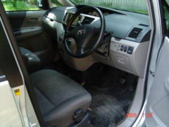 2003 Toyota Noah For Sale