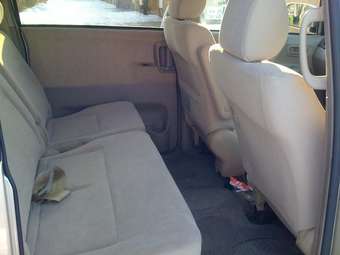 2004 Toyota Noah For Sale