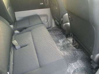 2005 Toyota Noah Pictures