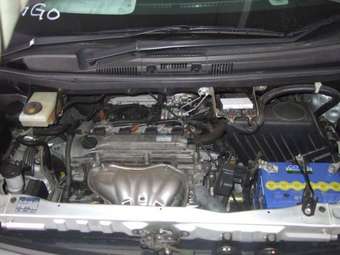 2005 Toyota Noah Pictures