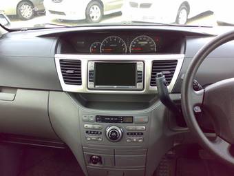 2005 Toyota Noah For Sale