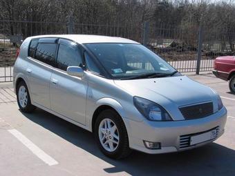 2000 Toyota Opa