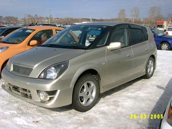 2000 Toyota Opa