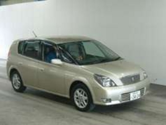 2000 Toyota Opa