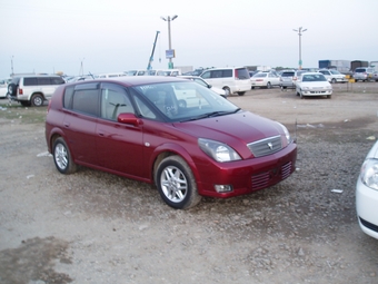 2000 Toyota Opa