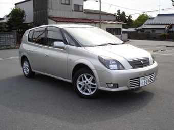 2000 Toyota Opa