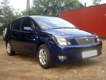 2000 Toyota Opa