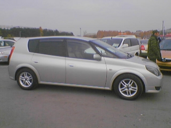 2000 Toyota Opa